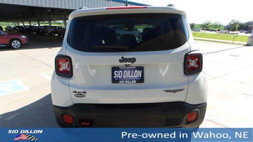 2017 Jeep Renegade Trailhawk