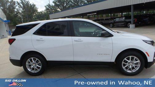 2022 Chevrolet Equinox LS