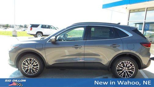 2025 Ford Escape PHEV Base