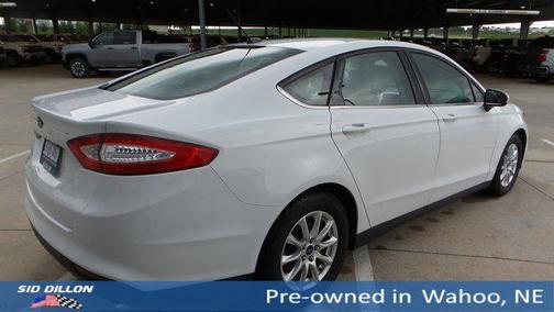 2015 Ford Fusion S