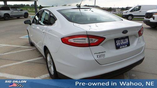 2015 Ford Fusion S