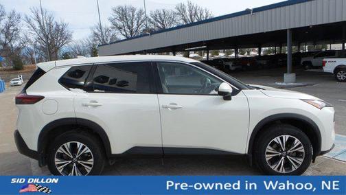 2021 Nissan Rogue SV