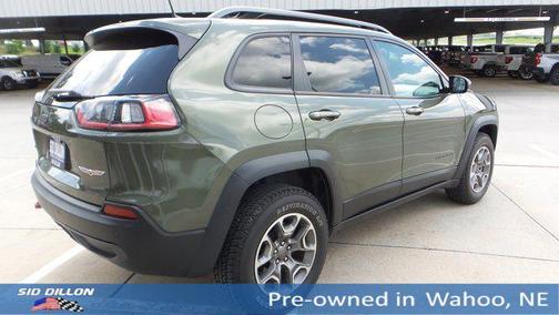 2021 Jeep Cherokee Trailhawk