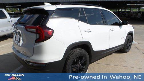 2023 GMC Terrain AWD AT4