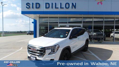 2023 GMC Terrain AWD AT4