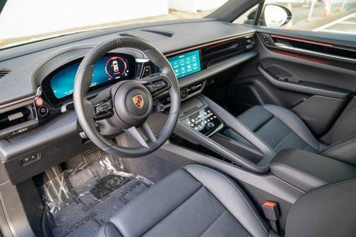 2025 Porsche Macan Electric