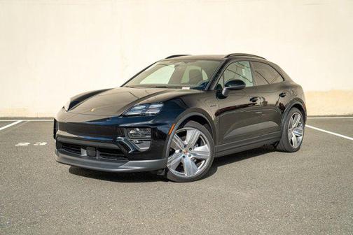 2025 Porsche Macan Electric