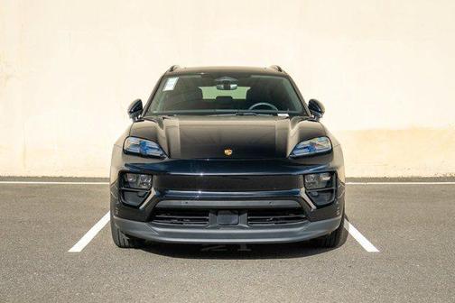 2025 Porsche Macan Electric