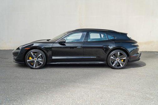 2024 Porsche Taycan Turbo