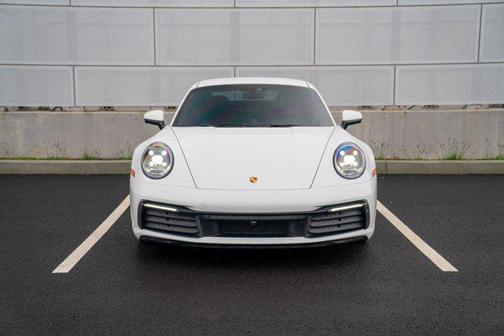 2023 Porsche 911 Carrera