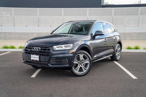 Moonlight Blue Metallic 2020 Audi Q5 45 Premium Plus