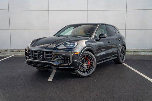 2026 Porsche Cayenne GTS