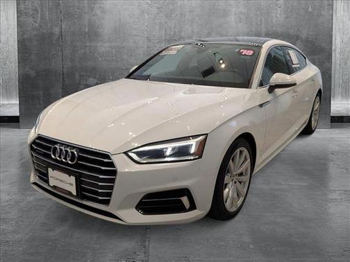 2017 Audi A3 e-tron 1.4T Tech Premium Plus