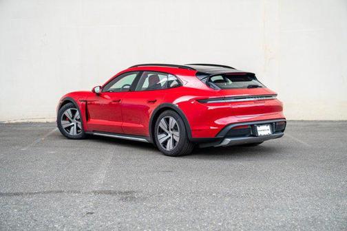 2025 Porsche Taycan 4S