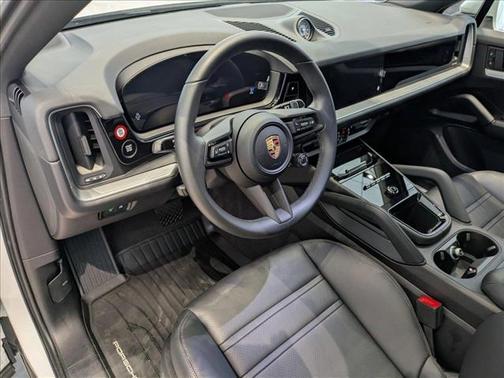 2025 Porsche Cayenne E-Hybrid S