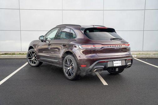 2026 Porsche Macan AWD