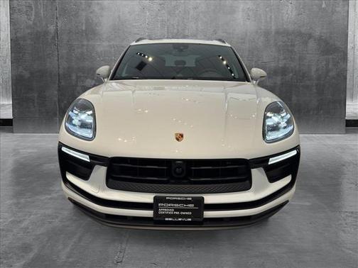2024 Porsche Macan Base