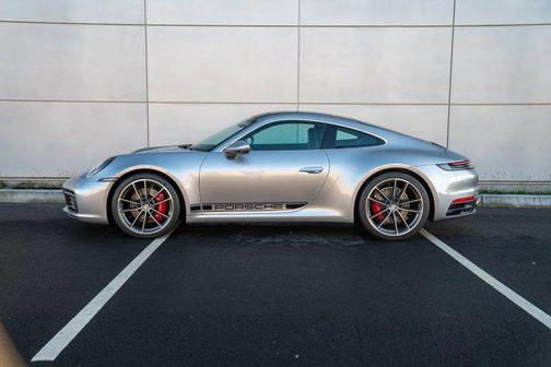 2024 Porsche 911 Carrera 4S