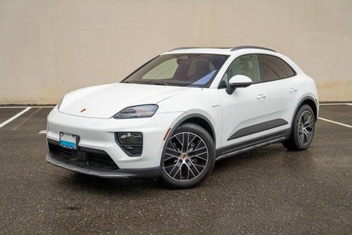 2025 Porsche Macan Electric