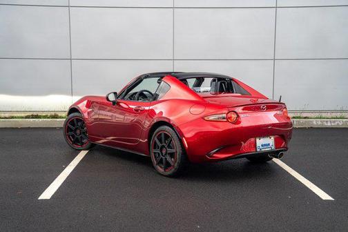 2023 Mazda MX-5 Miata RF Grand Touring