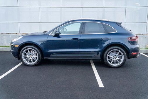 2017 Porsche Macan S
