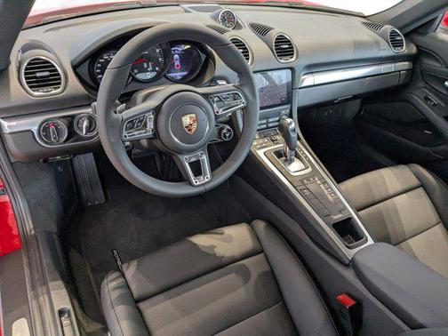 2025 Porsche 718 Cayman Style Edition