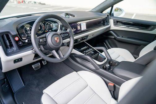 2026 Porsche Cayenne GTS