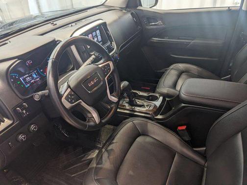 2018 GMC Canyon SLT