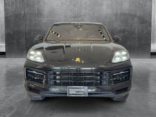 2024 Porsche Cayenne AWD