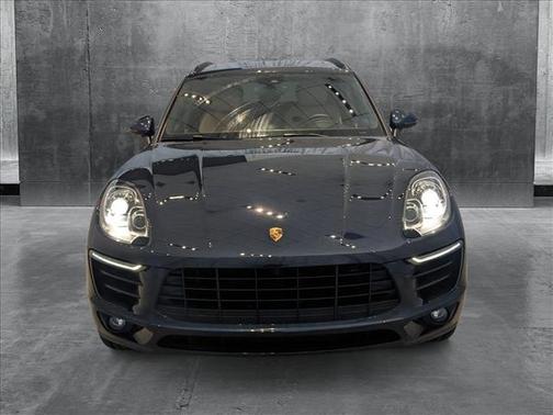 2018 Porsche Macan Base
