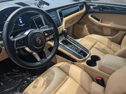 2018 Porsche Macan Base