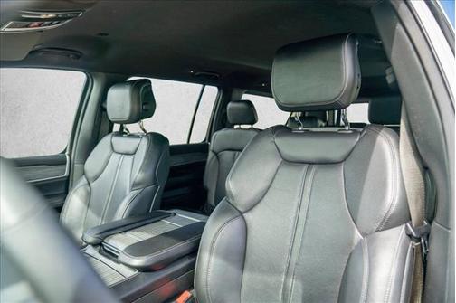 Bright White Clearcoat 2023 Jeep Wagoneer L Series III 4x4
