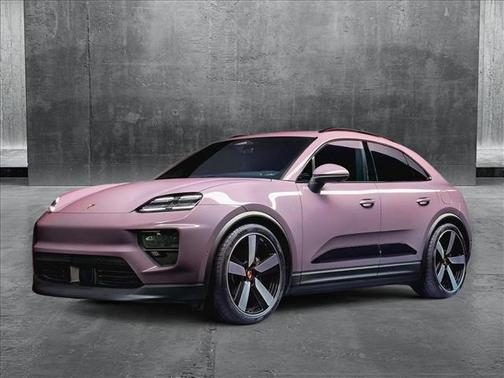 2025 Porsche Macan Base