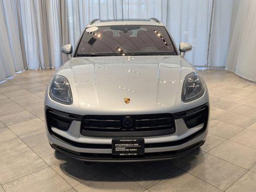 2024 Porsche Macan Base