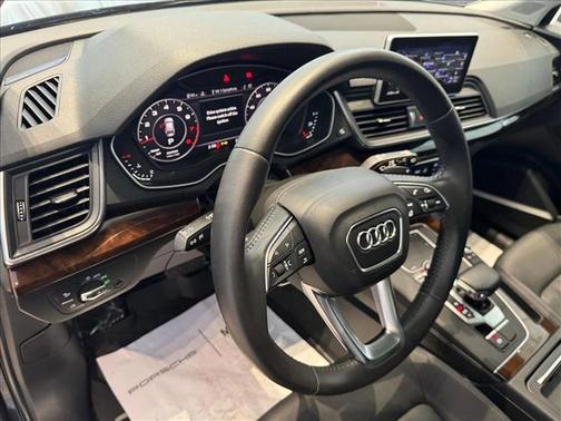 2018 Audi Q5 2.0T Premium Plus