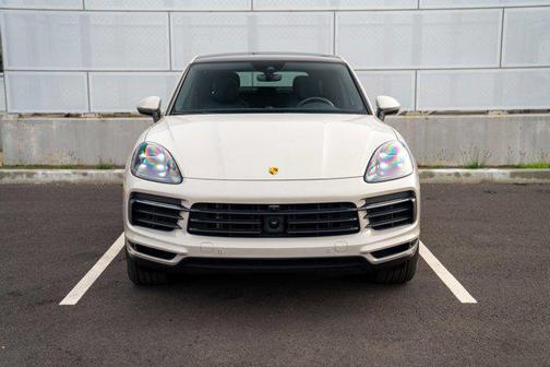 2023 Porsche Cayenne Platinum Edition