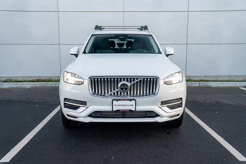 2024 Volvo XC90 Recharge Plug-In Hybrid T8 Plus Bright Theme 7-Seater