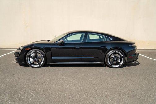 2020 Porsche Taycan Turbo