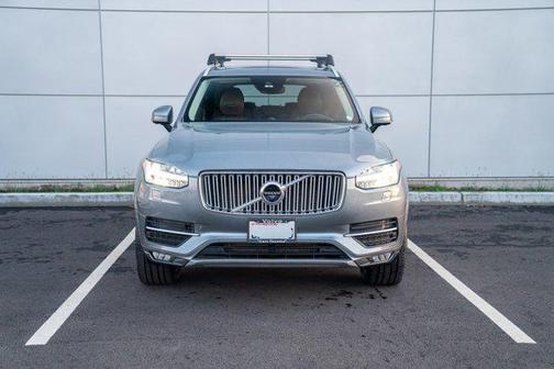 2019 Volvo XC90 T6 Inscription