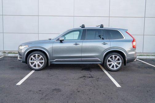 2019 Volvo XC90 T6 Inscription