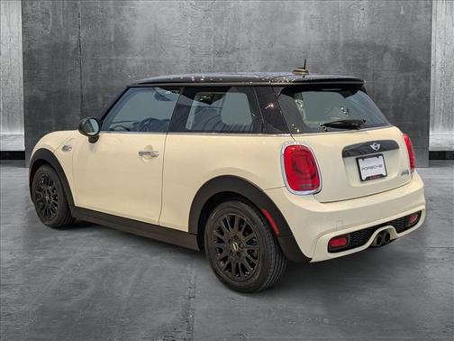 2016 MINI Hardtop Cooper S