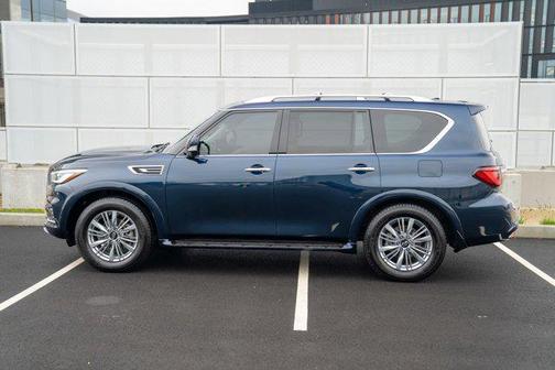 2021 INFINITI QX80 Luxe