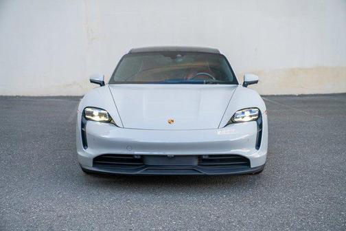 2022 Porsche Taycan RWD
