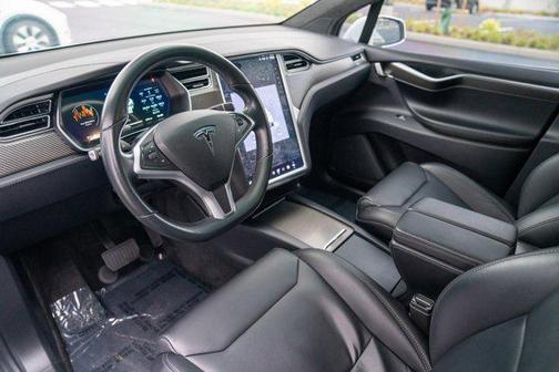 2017 Tesla Model X 75D