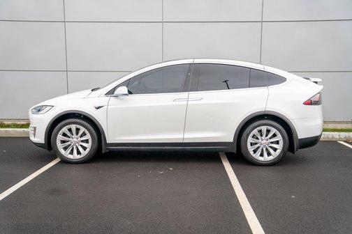 2017 Tesla Model X 75D