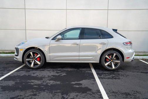 2026 Porsche Macan S