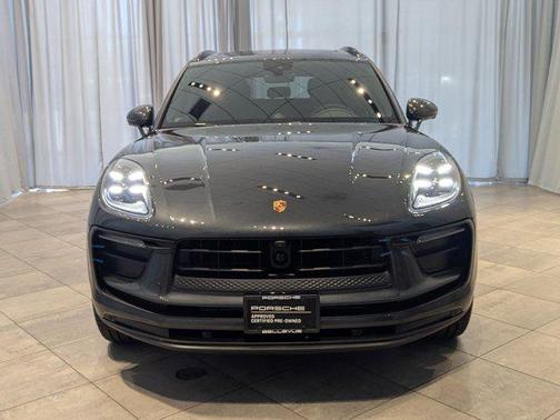 2024 Porsche Macan Base