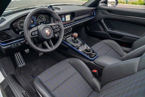 2026 Porsche 911 Carrera T