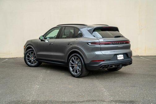 2025 Porsche Cayenne Cayenne