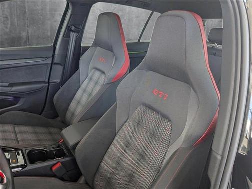 2024 Volkswagen Golf GTI 1.4T TSI